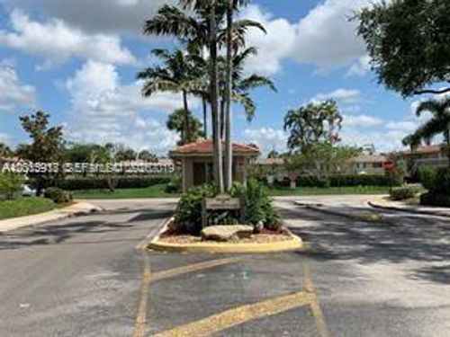 1-f-895 Twin Lakes Dr, Coral Springs, FL, 33071-5312 | Card Image