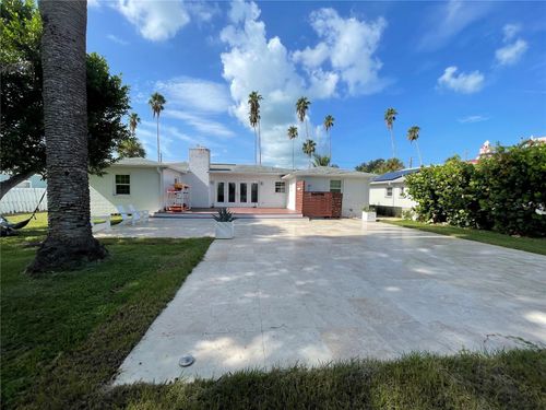 3411 E De Bazan Ave, ST PETE BEACH, FL, 33706-4065 | Card Image