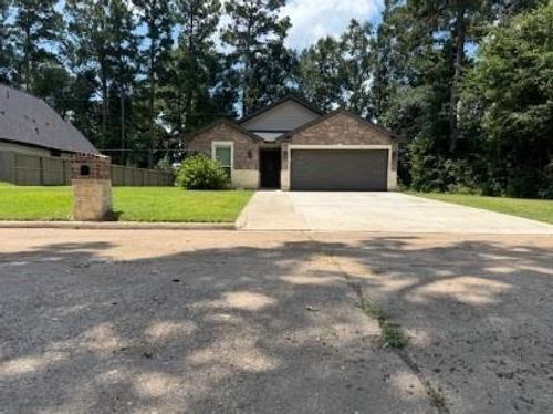 611 Foxmeadow Ln, Cleveland, TX, 77327-4374 | Card Image