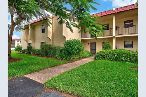 apt-8-108-2050 Oleander Blvd, Fort Pierce, FL, 34950-5312 | Card Image
