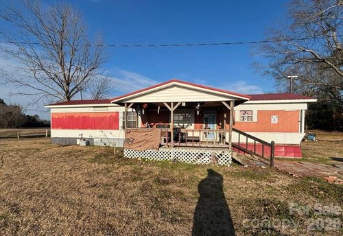 165 Fire House Rd, Chinquapin, NC, 28521-8511 | Card Image