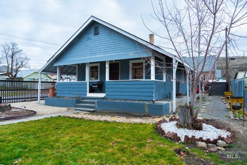 90 E Jefferson St, Huntington, OR, 97907-5075 | Card Image