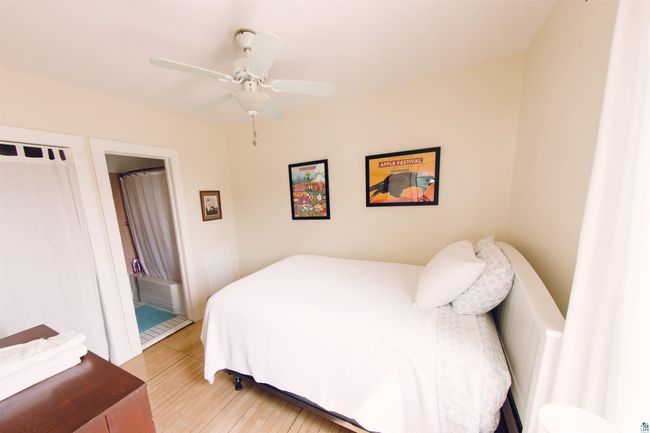 240 S 6 Th St, House other with 4 bedrooms, 2 bathrooms and null parking in Bayfield WI | Image 21