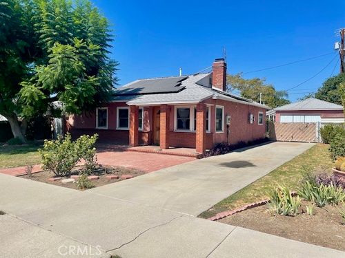 17529 Lanark St, Northridge, CA, 91325-4317 | Card Image