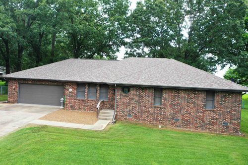 1805 Van Buren Ave, Mountain Home, AR, 72653-2037 | Card Image