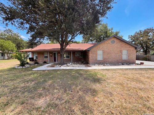 1356 Timberwood Trl, New Braunfels, TX, 78132-4130 | Card Image