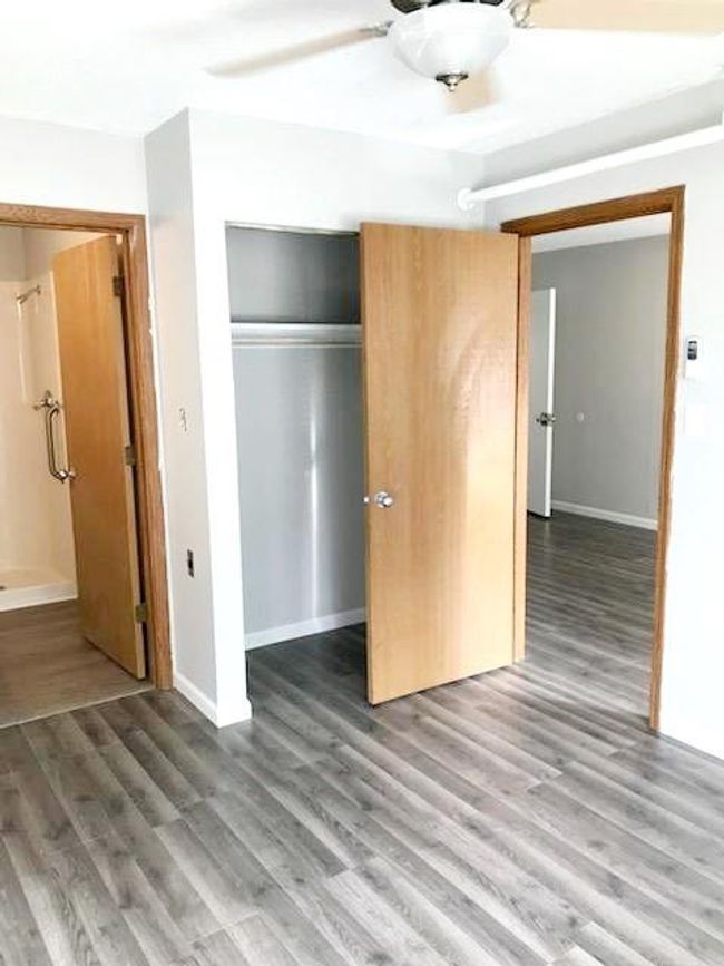 600 E Mary St, Condo with 0 bedrooms, 0 bathrooms and 18 parking in Yates Center KS | Image 33