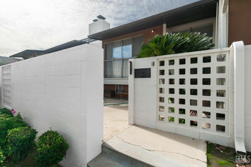 unit-18-3901 Union Ave, Bakersfield, CA, 93305-2432 | Card Image