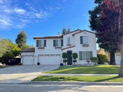 5618 W Babcock Ave, Visalia, CA, 93291-9124 | Card Image