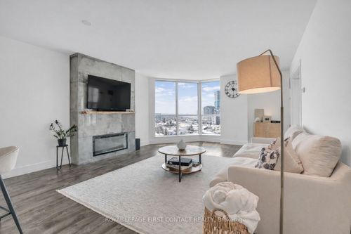 605-140 Dunlop St E, Barrie, ON, L4M6H9 | Card Image