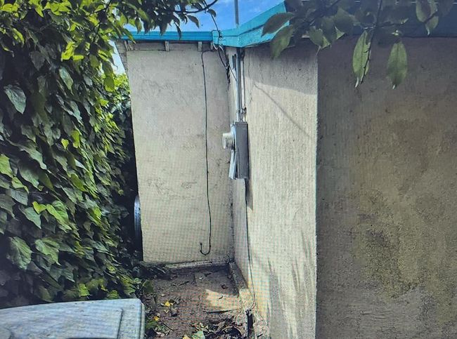 334 N Grant Ave, House other with 1 bedrooms, 1 bathrooms and null parking in Manteca CA | Image 5