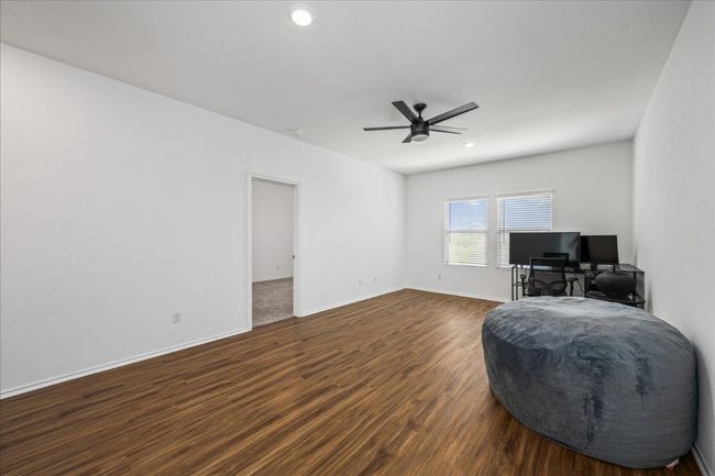 1725 Cobblecrest Ln, House other with 4 bedrooms, 3 bathrooms and 4 parking in Leander TX | Image 21