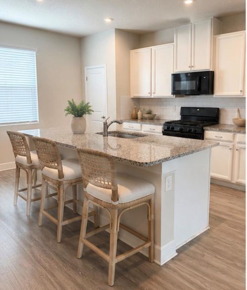 15084 Caravan Ave, ODESSA, FL, 33556-4376 | Card Image