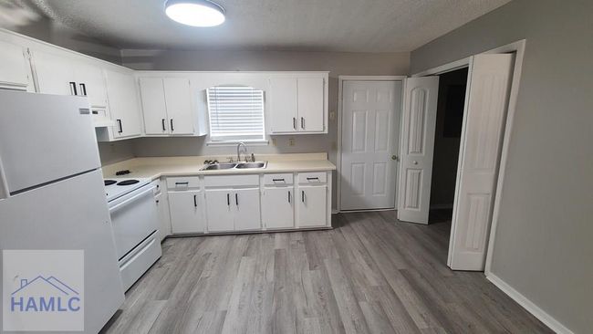 64 Live Oak Loop Ne, Home with 2 bedrooms, 1 bathrooms and null parking in Ludowici GA | Image 6