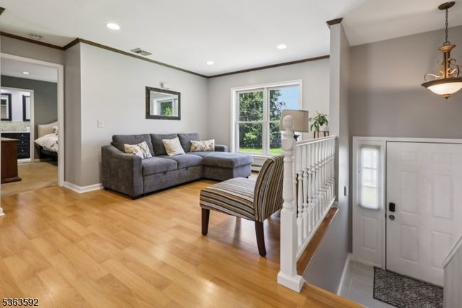 60 Preston Ave, House other with 4 bedrooms, 3 bathrooms and null parking in East Hanover NJ | Image 5
