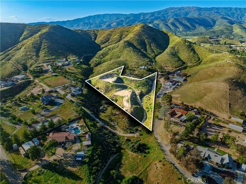 1 Agua Dulce Canyon Rd, Agua Dulce, CA, 91390 | Card Image