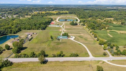 7233 National Rd, Thornville, OH, 43076-9359 | Card Image