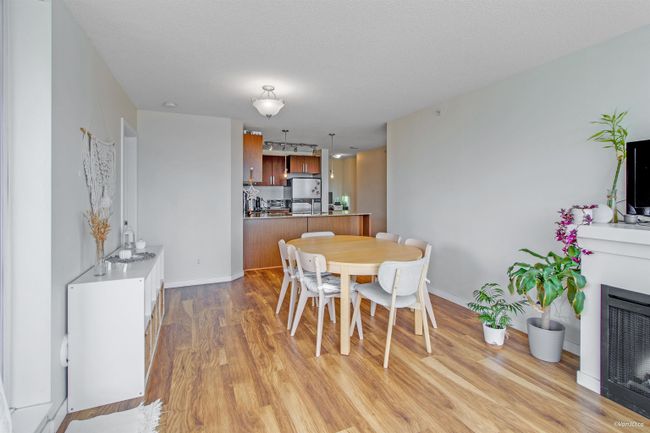 505 - 9868 Cameron Street, Condo with 2 bedrooms, 2 bathrooms and 1 parking in Burnaby BC | Image 5