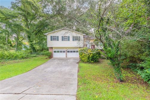 2047 Cliffton Ter, Snellville, GA, 30039-3983 | Card Image