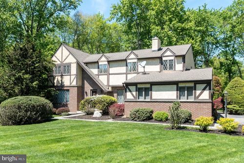 1 Joanna Dr, MALVERN, PA, 19355-3313 | Card Image
