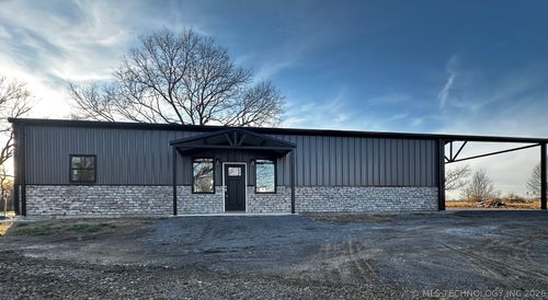 1105 S Lark St, Coalgate, OK, 74538-1410 | Card Image