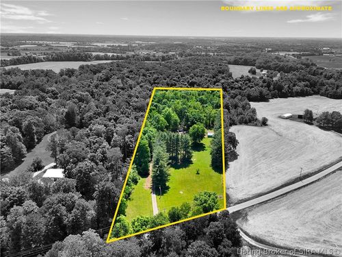 4318 Fox Rd, Charlestown, IN, 47111-9022 | Card Image