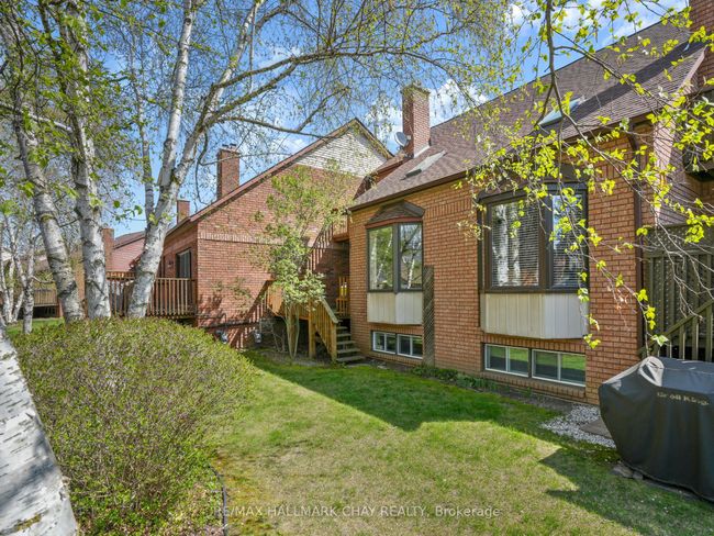 61 Green Briar Rd, Condo with 3 bedrooms, 3 bathrooms and 1 parking in Alliston ON | Image 38