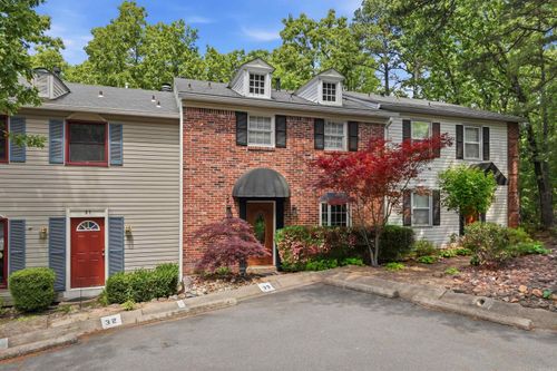 32 Kingsbridge Way, Little Rock, AR, 72212-3672 | Card Image