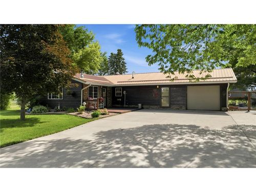 1733 Riverview Dr, Barron, WI, 54812-8777 | Card Image