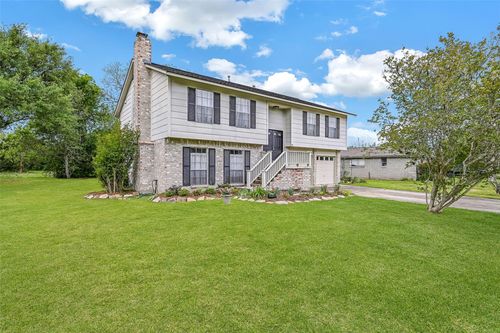 628 E Castle Harbour Drive, Friendswood, TX, 77546 | Card Image