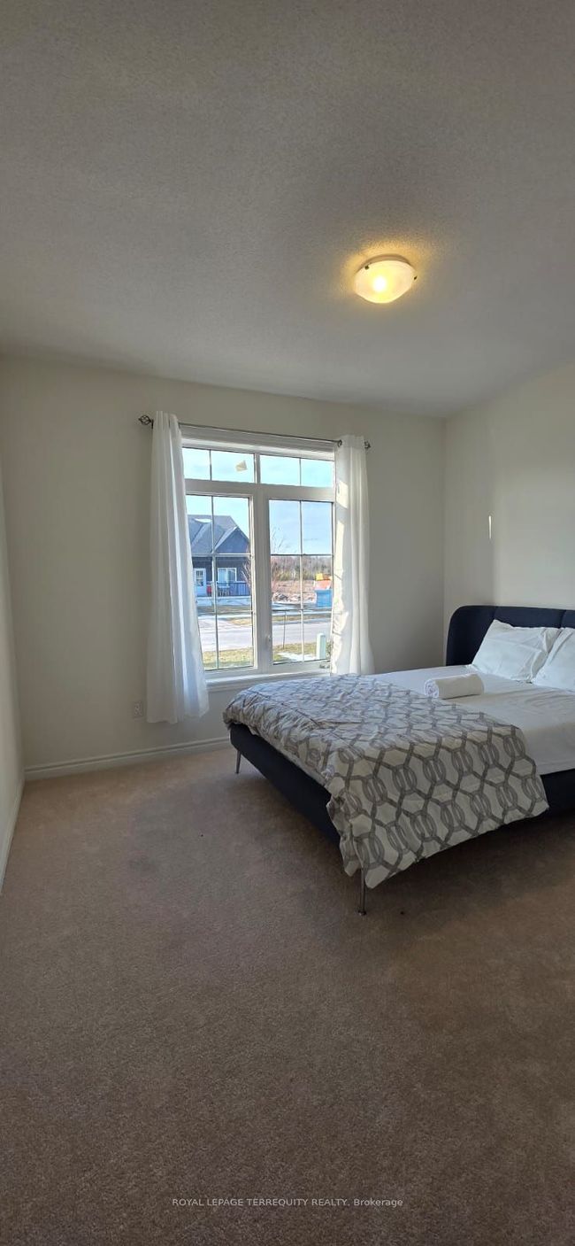 37 Hillcroft Way, House other with 3 bedrooms, 2 bathrooms and 4 parking in Bobcaygeon ON | Image 7