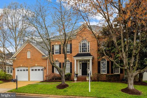20443 Cliftons Point St, STERLING, VA, 20165-3107 | Card Image