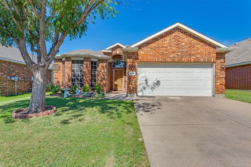 9536 Willow Branch Way, Crowley, TX, 76036-9586 | Card Image