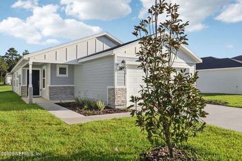 7476 Queensgate Cir, Jacksonville, FL, 32219-3702 | Card Image