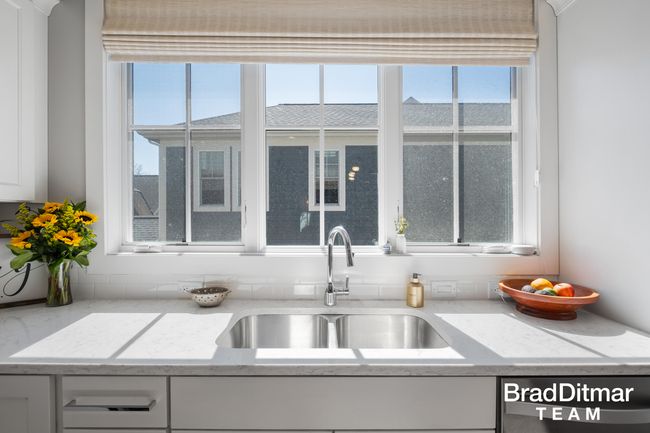BLDG-1 - 702 Croswell Ave, Condo with 3 bedrooms, 3 bathrooms and null parking in East Grand Rapids MI | Image 13