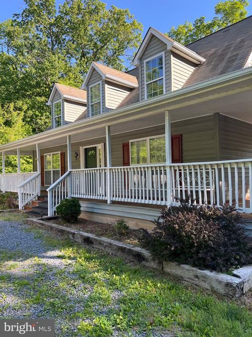 671 Willow Ln, MOUNT JACKSON, VA, 22842-8402 | Card Image
