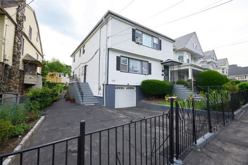 112 N Columbus Ave, Mount Vernon, NY, 10553-1102 | Card Image