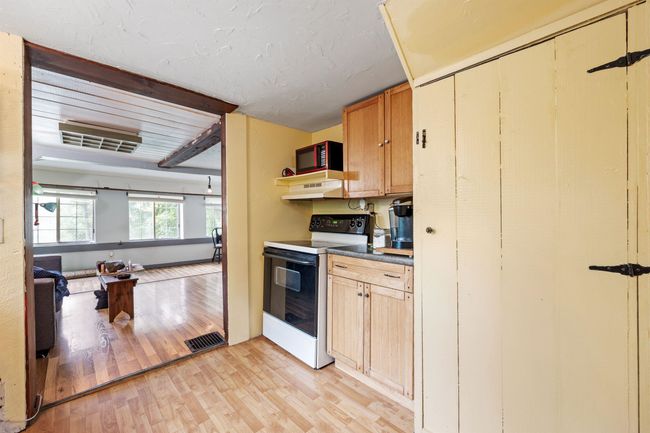 236 N Main St, House other with 3 bedrooms, 1 bathrooms and null parking in Franklin NH | Image 33