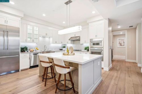 unit-12-20 Woodbury Highlands Ct, Lafayette, CA, 94549-4190 | Card Image