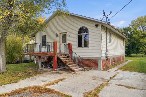 1602 Griswold Ave, Sterling, IL, 61081-1944 | Card Image