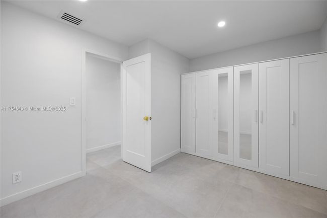 211 Sw 14 Th St, House other with 3 bedrooms, 2 bathrooms and null parking in Pompano Beach FL | Image 14