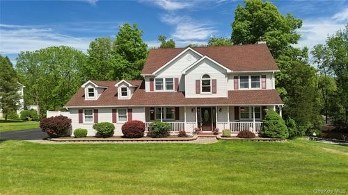 19 Aimee Ct, Warwick, NY, 10990-2920 | Card Image