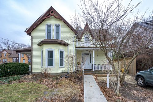 5 Edward St, London, ON, N6C3G9 | Card Image