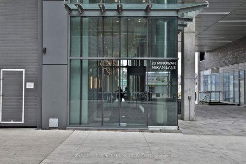 830-20 Minowan Miikan Lane, Toronto, ON, M6J0E5 | Card Image