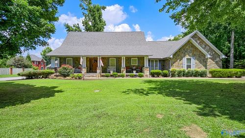 22383 Choctaw Ln, Athens, AL, 35613-2878 | Card Image