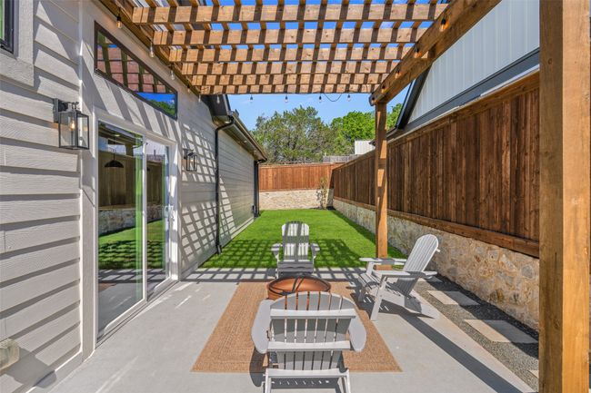 912 Tree Dr, House other with 3 bedrooms, 2 bathrooms and null parking in Granbury TX | Image 33