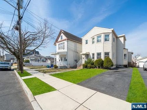 49 Livingston Ave, Lyndhurst, NJ, 07071-1001 | Card Image