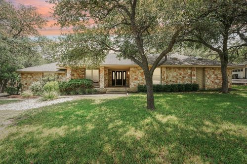 304 Leisurewoods Dr, Buda, TX, 78610-2418 | Card Image
