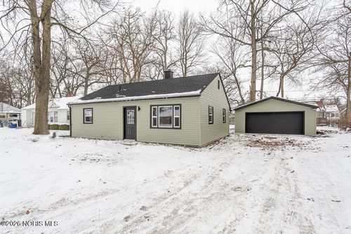 5922 Gany Mede Dr, Toledo, OH, 43623-1412 | Card Image