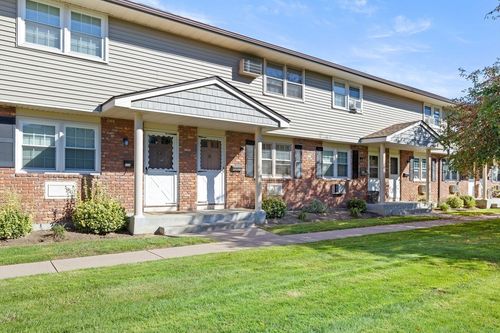 apt-82-420 Main St, Agawam, MA, 01001-1845 | Card Image